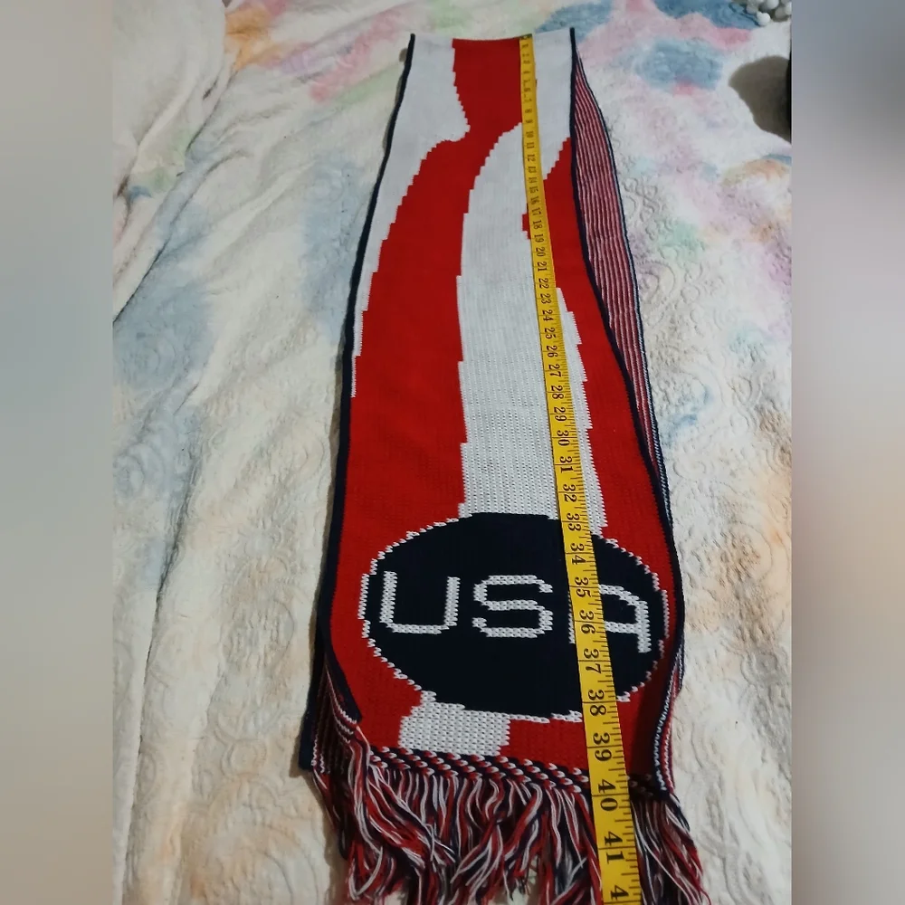 USA Star and Stripe Pattern Scarf. 